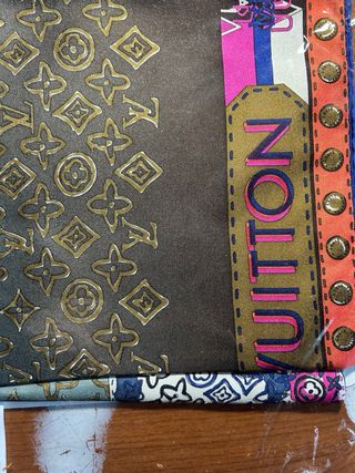 Foulard Louis Vuitton Nuovo