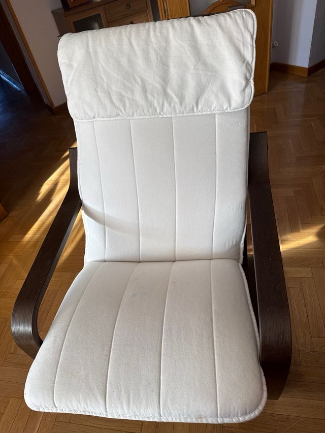 Sillón reclinable Ikea madera y tela