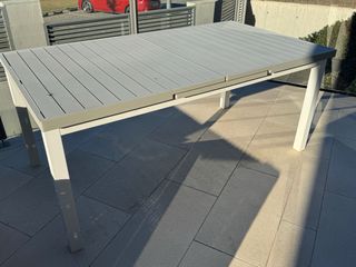 Conjunto mesa extensible y sillas exterior metal