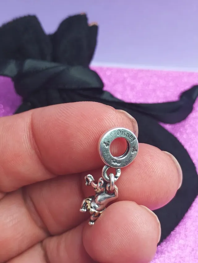 Charm Pandora Plata