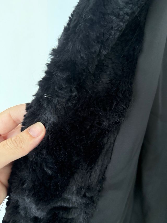 Abrigo Negro Pelo Sintético Pull&Bear