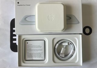Apple Magsafe Duo Charger