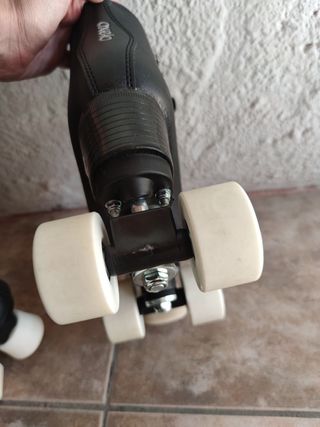 Patines Oxelo 4 Ruedas Negros