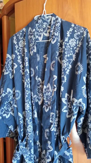 Kimono azul y blanco talla XL