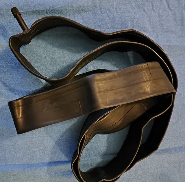 2 Cubiertas MTB 24 p. + 2 Cámaras Aire 24 p.