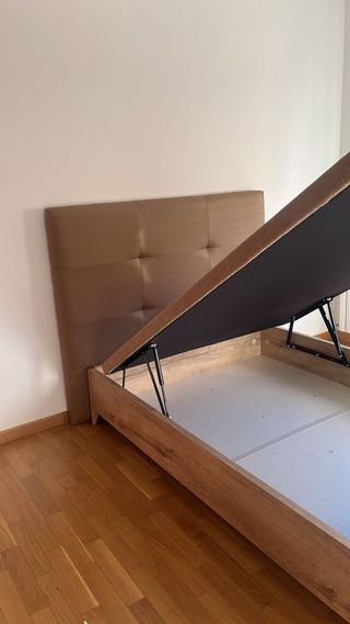 Canapé abatible madera y polipiel