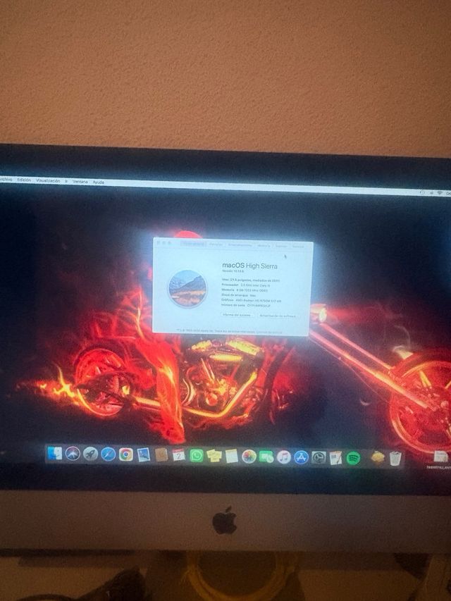 iMac Apple Plata y Negro