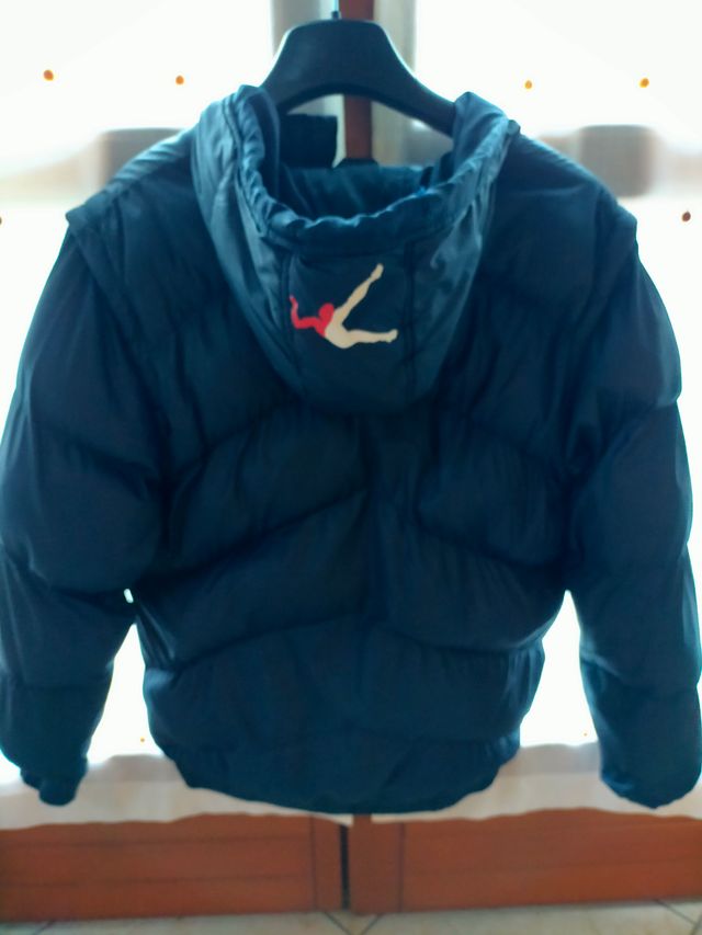 Giacca a vento bambino 10/12 anni con riparazioni