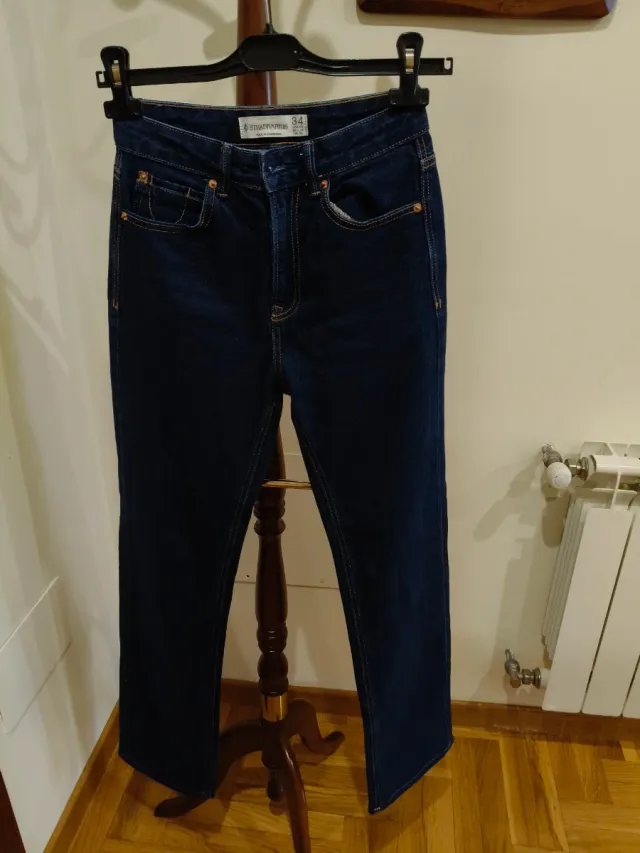 Vaqueros Stradivarius Talla 34 Azul Oscuro