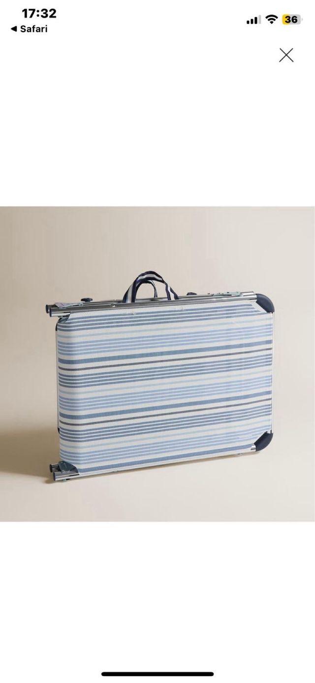 Tumbona plegable con parasol