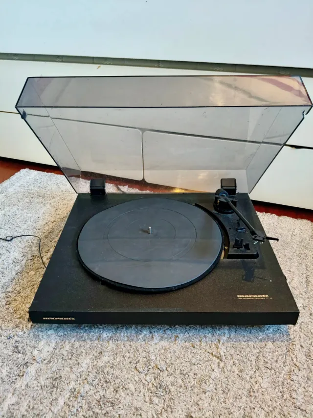 Giradischi Marantz TT42