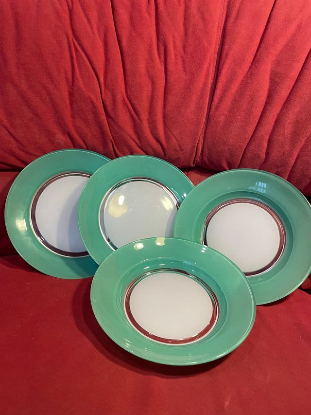 4 Platos Hondos Verdes y Blancos Duralex