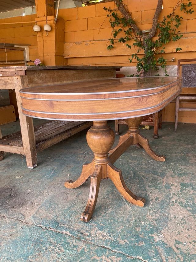 Mesa de comedor madera