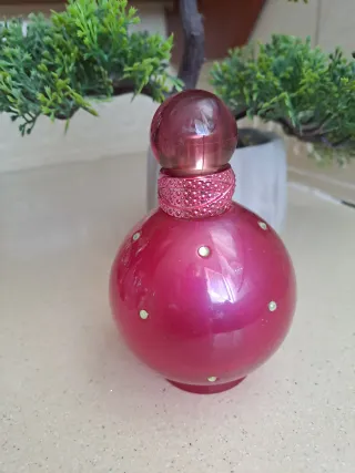 Collezione di bottiglie di profumo Britney Spears Fantasy