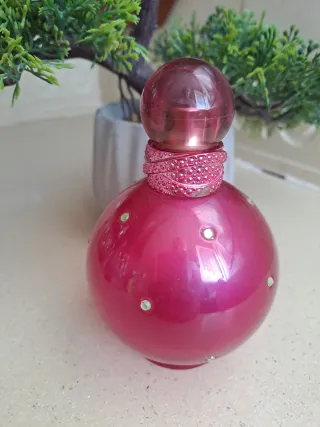 Collezione di bottiglie di profumo Britney Spears Fantasy