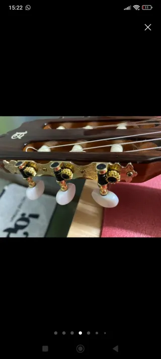 Guitarra Alhambra F4