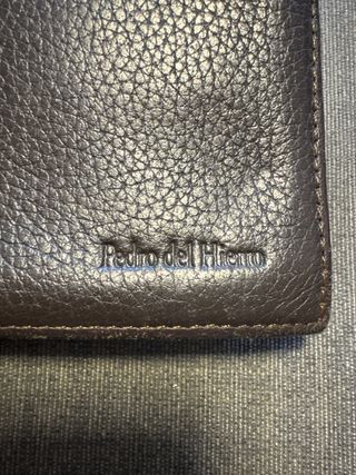 Cartera de piel Pedro del Hierro marrón
