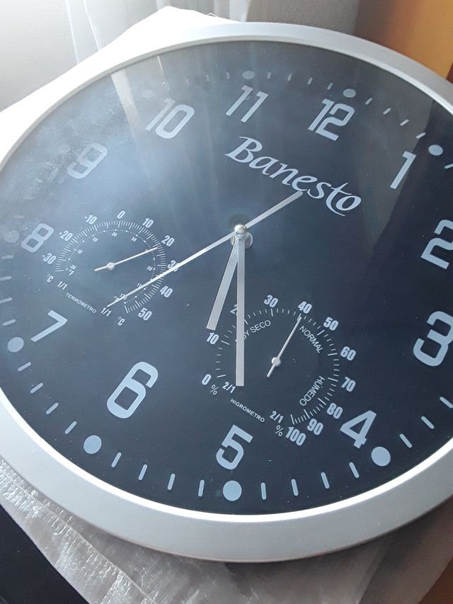 Reloj Temperatura Humedad