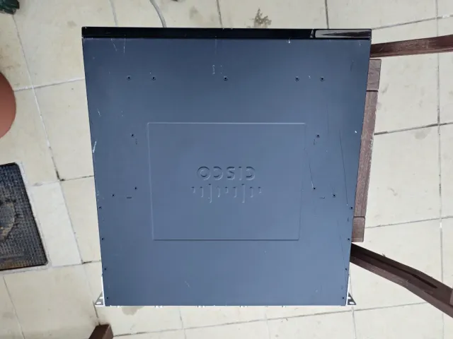 Router Cisco 3945 para rack