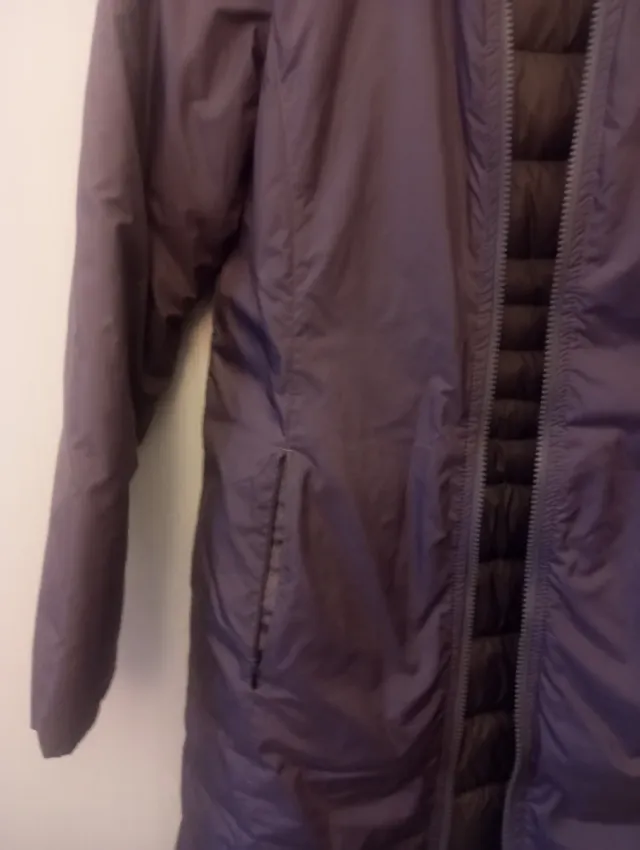 The North Face plumífero reversible morado