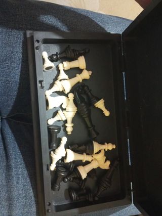 Juego de ajedrez imantado para viajes 