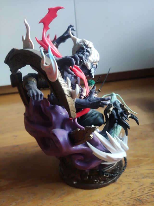 Figura Roronoa Zoro Rey del Infierno