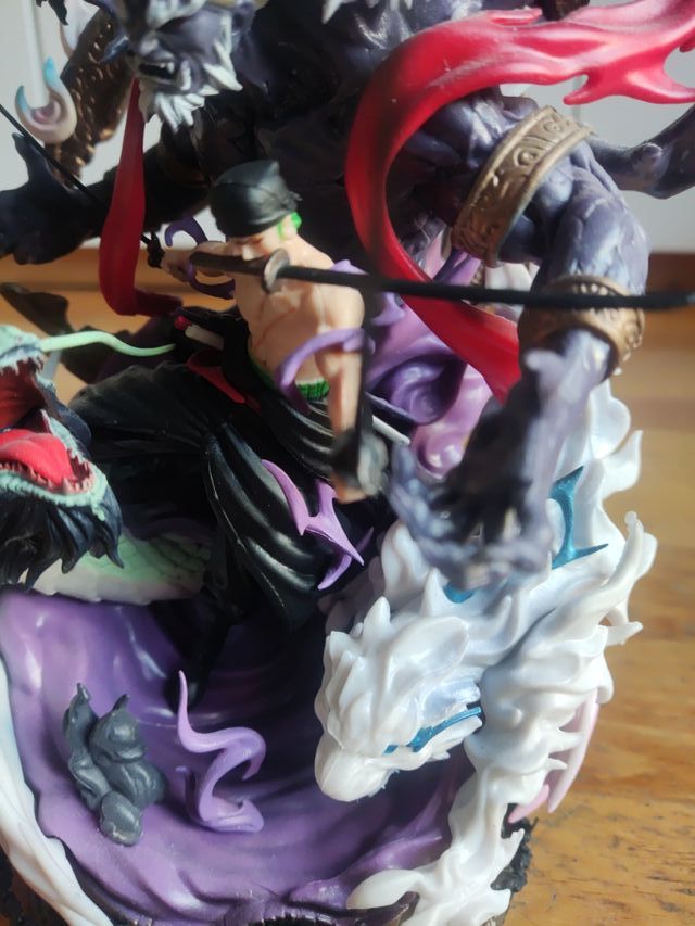 Figura Roronoa Zoro Rey del Infierno