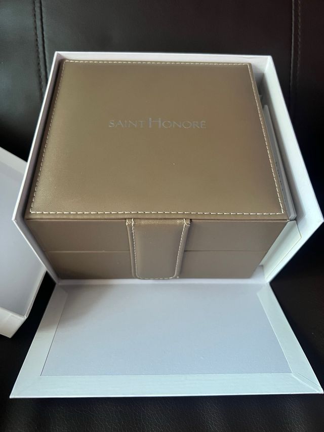 Reloj Saint Honoré Mujer Negro/Dorado