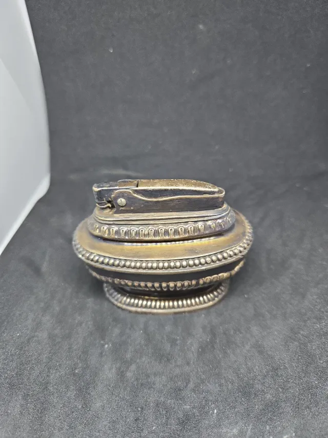 Accendino da tavolo vintage