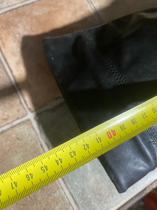 Stivali neri con tacco e fibbia