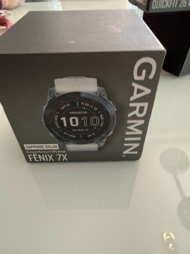 Garmin Fenix 7 Zafiro Solar Titanio Beige y azul
