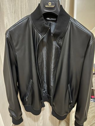 Giubbino Zara Uomo Pelle Nero XL.