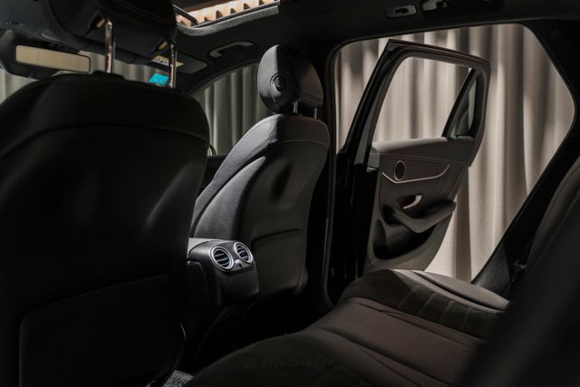 Mercedes-Benz GLC SUV 220d AMG TECHO 2019