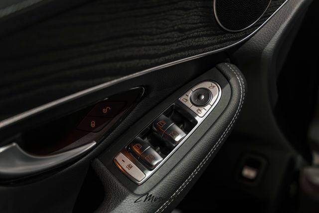 Mercedes-Benz GLC SUV 220d AMG TECHO 2019