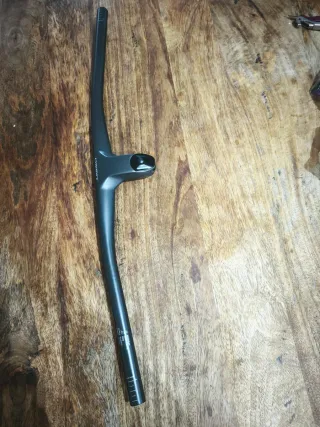 Manillar Integrado Onoff Carbono