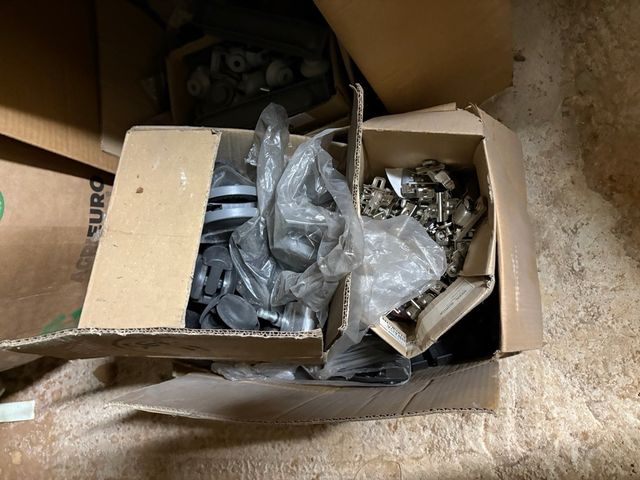 Recambios mobiliario oficina