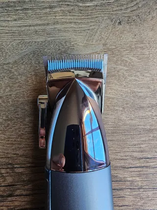 Cortapelos inalámbrico Super-X Metal BaByliss