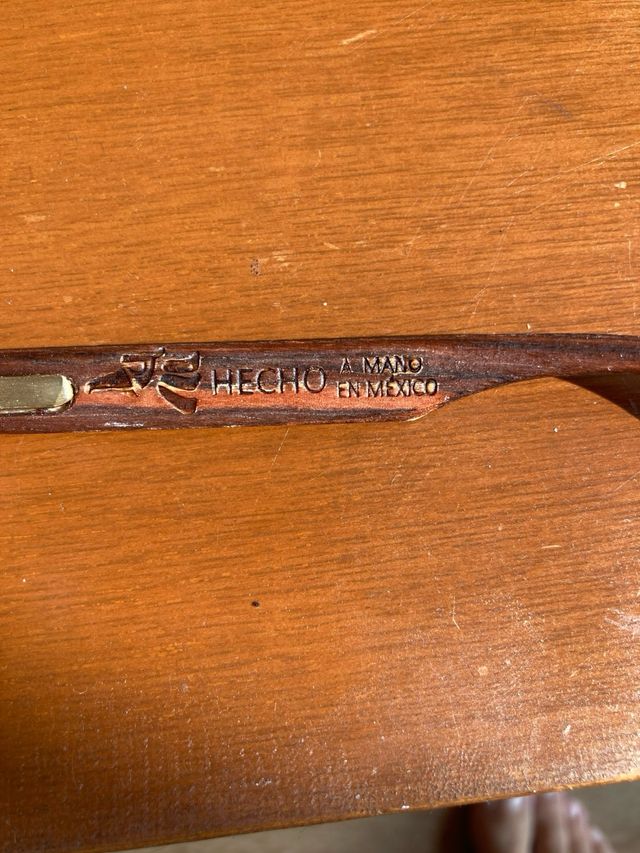 Gafas de sol de madera