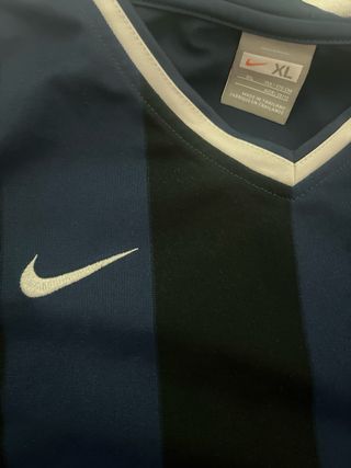 Camiseta Nike Rayas Azul y Negro