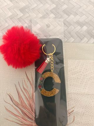 Portachiavi resina lettera C