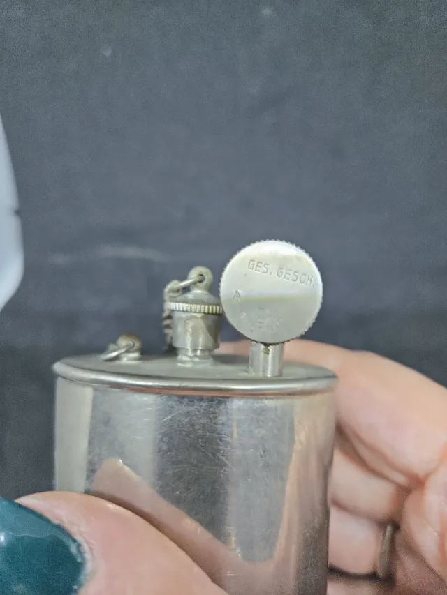 Accendino da tavolo vintage