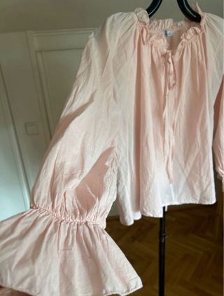 Blusa rosa manga abullonada talla única