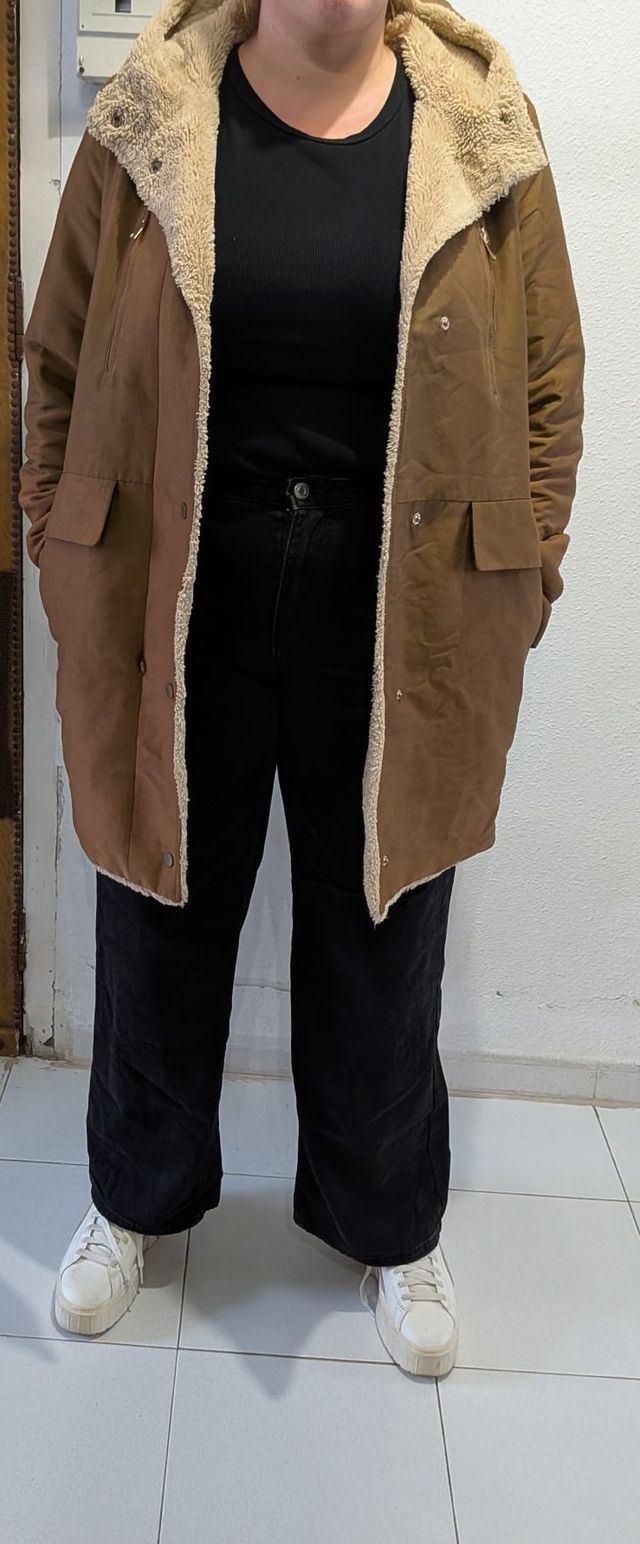 Parka Mango forrada verde oliva Talla M