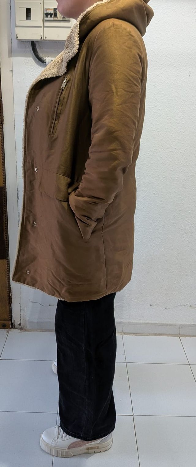 Parka Mango forrada verde oliva Talla M