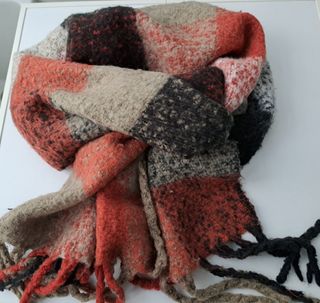 Bufanda de cuadros mujer