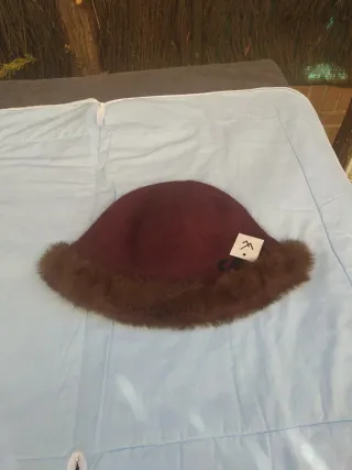 Gorra elegante de ANGORA sin estrenar y con etique