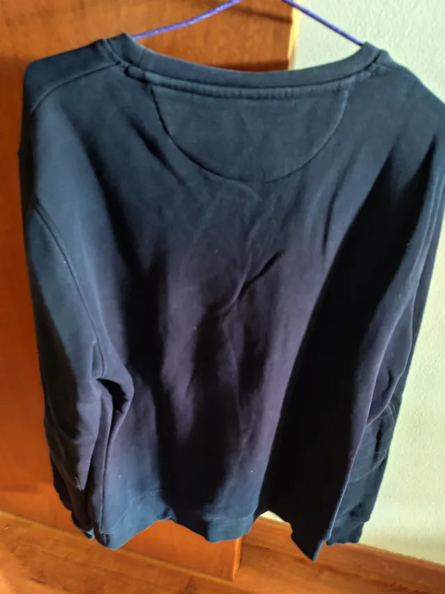 Sudadera GANT azul con logo