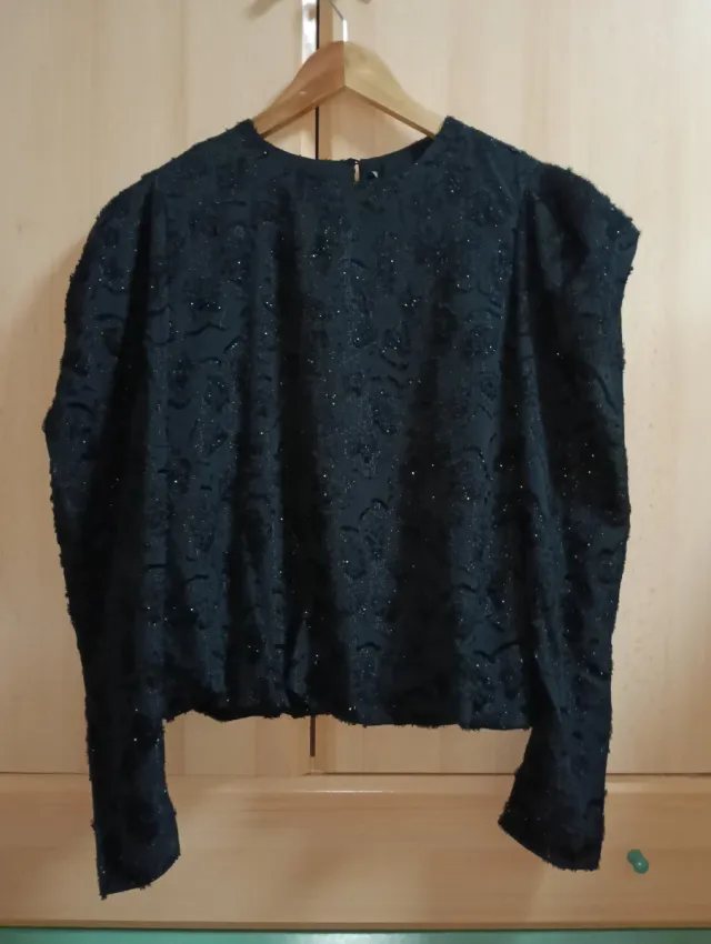 Blusa Sfera Negra Talla S