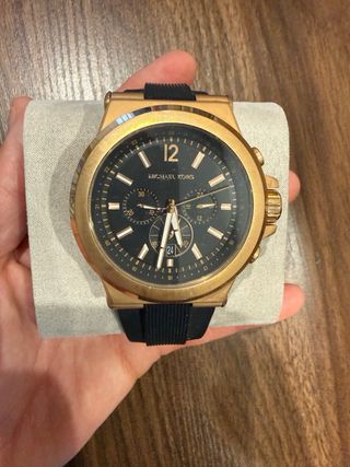 Reloj Michael Kors Dorado y Negro