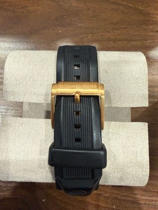 Reloj Michael Kors Dorado y Negro